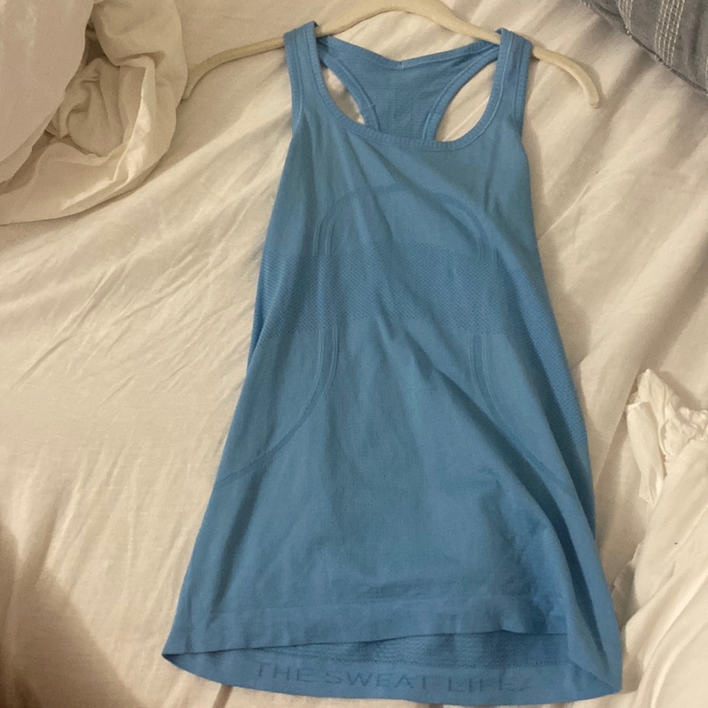 Lululemon tank top
